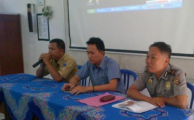 Puluhan Siswa SMA di Lahat Penasaran dengan Narkoba - penyuluhan1.jpg