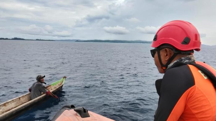Nelayan Banggai Kepulauan Jatuh ke Laut setelah Pulang Memancing