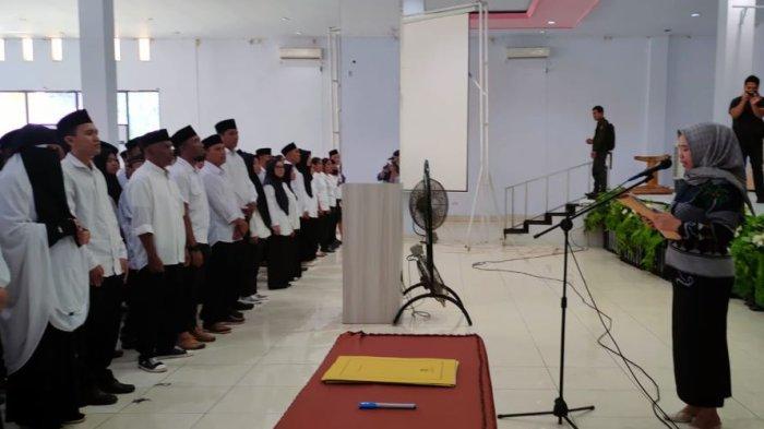 6 Bulan Jelang Pilkada, KPU Touna Lantik 174 PPS dari 4 Kecamatan