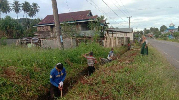 Dinasker Tolitoli Galakkan Program Padat Karya di Desa Buntuna