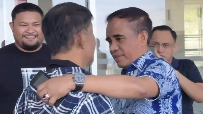 Dua Pemimpin Rakyat Bertemu, Rusdy Mastura dan Anwar-Reny Diwarnai Isak Haru