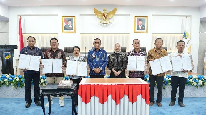 Penandatanganan Nota Kesepahaman antara Pemrpov Sulteng