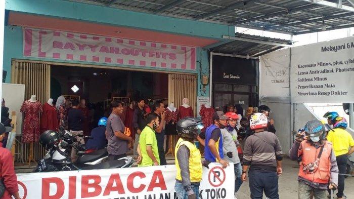 Pria Bawa Badik Mengamuk di Toko Pakaian Kota Luwuk Banggai, Pengunjung dan Karyawan Berlarian