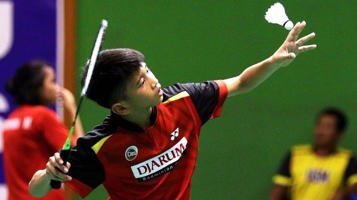 Lakoni Laga Eksibisi, Aksi Putra Bungsu Duta Sheila On 7 Bikin Legenda Bulutangkis Ini Kewalahan
