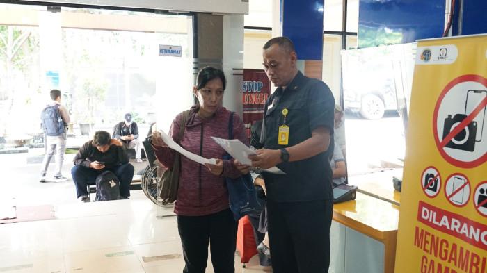 Transparansi proses, kejelasan informasi, serta kemudahan akses layanan menjadi hal yang makin dirasakan masyarakat saat mengurus urusan pertanahan di Kantor Pertanahan (Kantah).