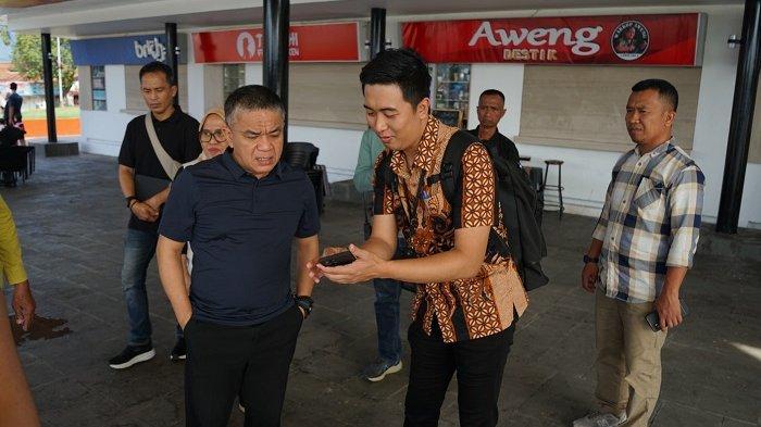 Wali Kota Palu Hadianto Rasyid Tinjau Media Informasi CBP Rupiah di Lapangan Vatulemo