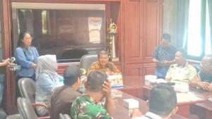 Abdul-Sahid-Tekankan-Pentingnya-Izin-Resmi-Agar-Tambang-di-Parigi-Moutong-Tertib-dan-Berdaya-Guna.jpg