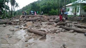Banjir-Desa-Uevolo-Parigi-Moutong-2.jpg