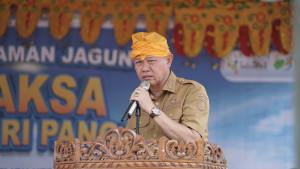 Bupati-Sigi-Mohamad-Rizal-Intjenae-memastikan-pembangunan-infrastruktur-jalan-strategis.jpg