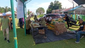 DKP-Donggala-Gelar-Gerakan-Pangan-Murah-Sediakan-Beras-dan-Minyak-Terjangkau.jpg