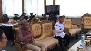 Hadianto-Rasyid-Temui-Pedagang-Pasra.jpg