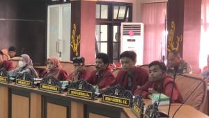 IMM-Palu-Desak-Pemkot-Alihkan-Anggaran-Bus-Trans-ke-Pendidikan.jpg