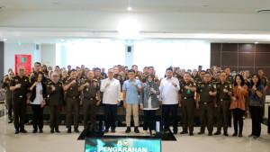 Kunjungi-Kejati-Sulteng-Komisi-Kejaksaan-RI-Evaluasi-Kinerja-dan-Sarana-Prasarana.jpg