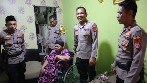 Kursi-roda-Operasi-madago-Raya-III-2024.jpg