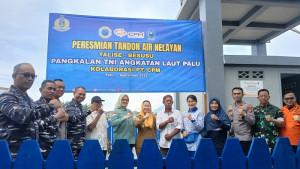 Nelayan-Talise-Dapat-20-Rumpon-dari-Lanal-Palu-dan-PT-CPM.jpg
