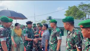 Pangdam-XIIIPalaka-Wira-Disambut-Hangat-di-Morowali-Titip-Pesan-untuk-Prajurit.jpg