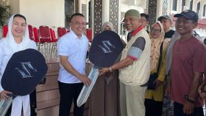 Pemkot-Palu-Salurkan-Dua-Ambulans-Tambahan-untuk-Kelurahan-Padat-Penduduk.jpg