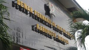 Pengesahan-APBD-Perubahan-2025-Belum-Terjadwal-DPRD-Banggai-Masih-Tunggu-Dokumen.jpg