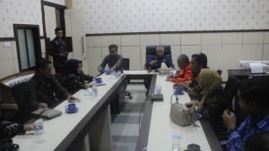 Perkuat-Transparansi-Komisi-Informasi-Sulteng-Monev-Layanan-Publik-di-Donggala.jpg