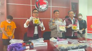 Polda-Sulteng-Gagalkan-Peredaran-7-Kg-Sabu-di-Palu-Dua-Pelaku-Terancam-Hukuman-Mati.jpg