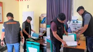 Polda-Sulteng-Geledah-Kantor-Desa-Lolu.jpg