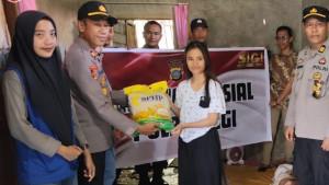 Polres-Sigi-Salurkan-Beras-Gratis-di-Hari-Pangan-Sedunia-Perkuat-Kepedulian-Sosial.jpg