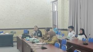Rapat-dengar-pendapat-di-DPRD-Banggai-Sulawesi-Tengah-terkait-ketenagakerjaan-Selasa-3092025.jpg
