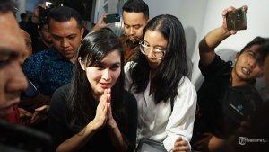 Sandra-Dewi-Penuhi-Panggilan-Saksi.jpg