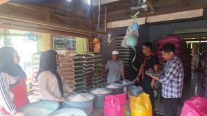 Satgas-Pangan-Polres-Morowali-Utara-Sidak-Harga-Beras-Temukan-Selisih-di-Atas-HET.jpg