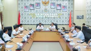 Verifikator-Kemendagri-Verifikasi-Tiga-Calon-Kecamatan-di-Banggai.jpg