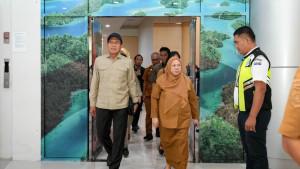 akil-Gubernur-Sulawesi-Tengah-Reny-A-Lamadjido.jpg