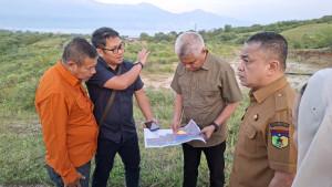 ali-Kota-Palu-H-Hadianto-Rasyid-SE-didampingi-jajaran-Kantor-Wilayah-ATRBPN.jpg