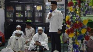 hadianto-di-masjid-kampung-baru.jpg