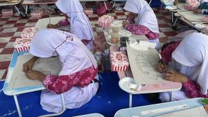 lomba-mozaik-di-donggala.jpg