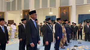 pelantikan-di-istana.jpg