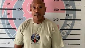 polisi-juga-mengamankan-satu-alat-isap-bong.jpg
