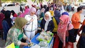sekkot-dan-diah-puspita-lomba-senam-kreasi.jpg