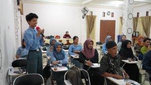 sosialisasi-keimigrasian-di-Parimo.jpg