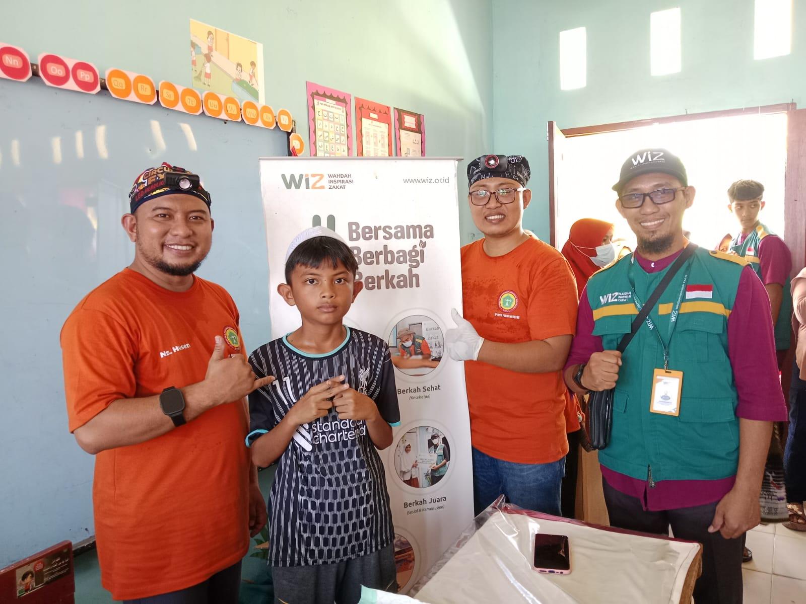 80 Anak Kurang Mampu di Moutong Parimo Ikut Khitanan Massal Gratis