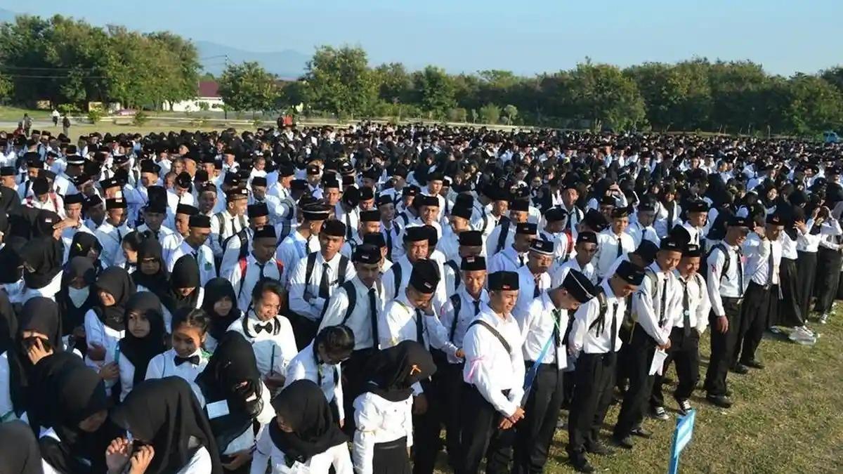 88-Mahasiswa-Morut-Terima-Beasiswa-Ganda.jpg