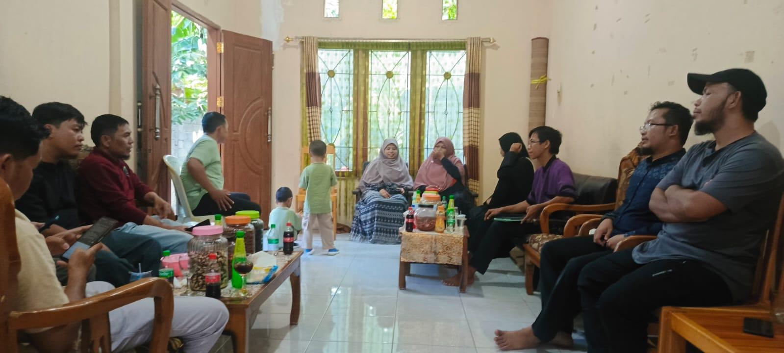 ALUMNI-KAKAMMI04.jpg