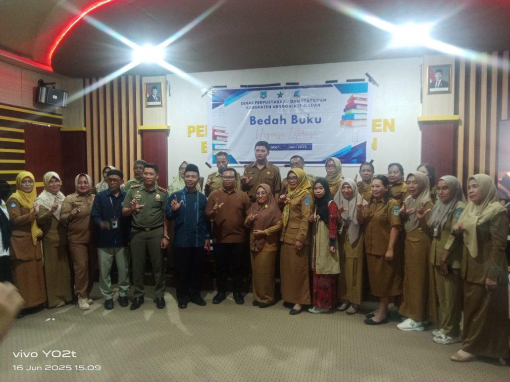 Pemkab Banggai Kepulauan Sulteng Luncurkan Program ASN Menulis