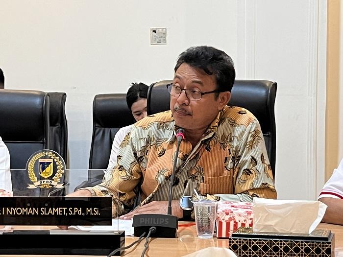 Anggota-Fraksi-PDIP-DPRD-Sulteng-578.jpg