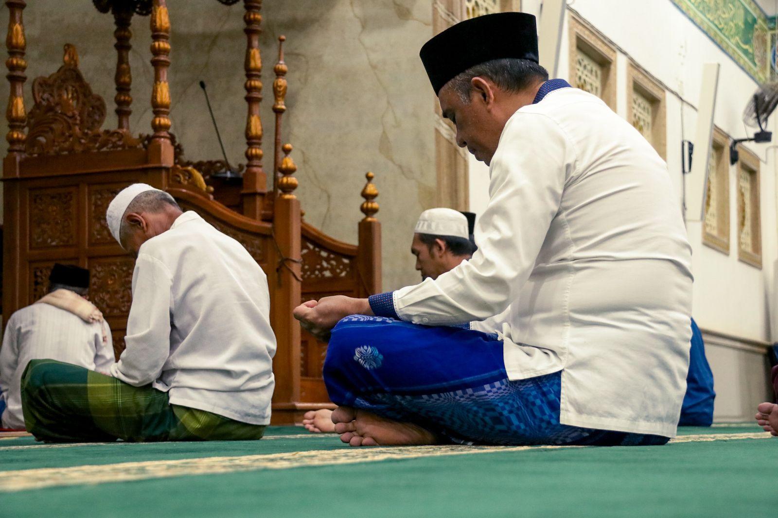 Anwar-hafid-salat-subuh-2024.jpg