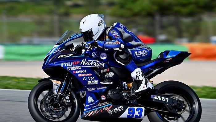 Arai-Agaska-Tim-Yamaha-R7-di-WSb.jpg