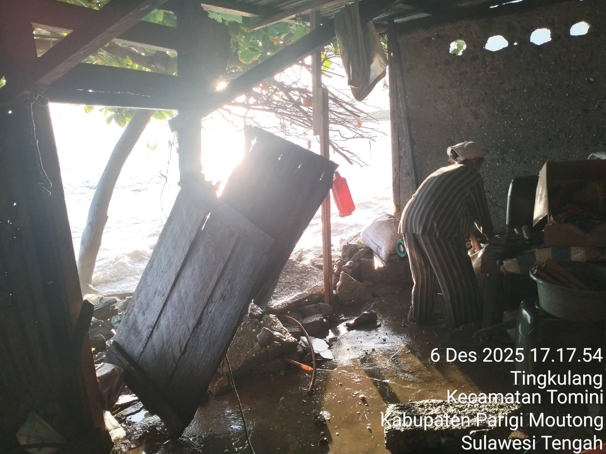BPBD-Parigi-Moutong-Catat-Enam-Desa-Terendam-Banjir-Rob-Warga-Diminta-Waspada.jpg