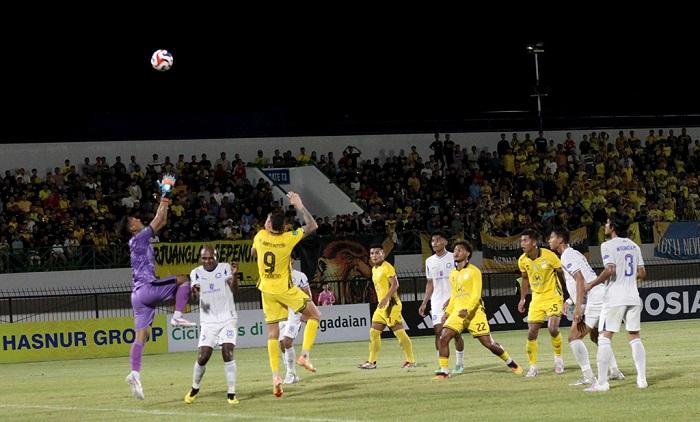 Barito-Putera-vs-Persipal-Palu-November-2025.jpg
