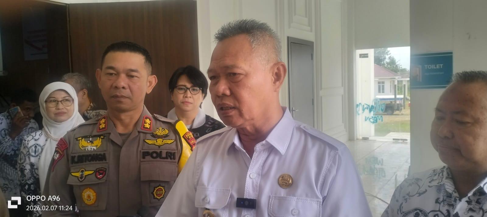 Bupati-Rizal-Serukan-Komitmen-Pendidikan-Ramah-Anak-di-Sigi.jpg