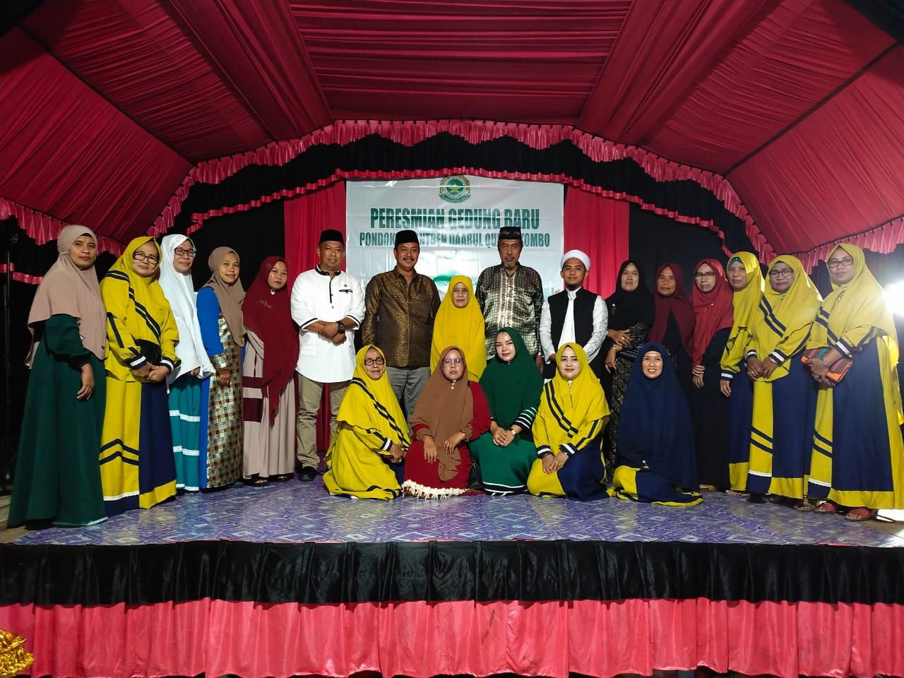 Bupati-Tolitoli-Amran-Hi-Yahya-meresmikan-gedung-baru-santri-puk.jpg<pf>Bupati-Tolitoli-Amran-Hi-Yahya-meresmikan-gedung-baru-santri-putef.jpg