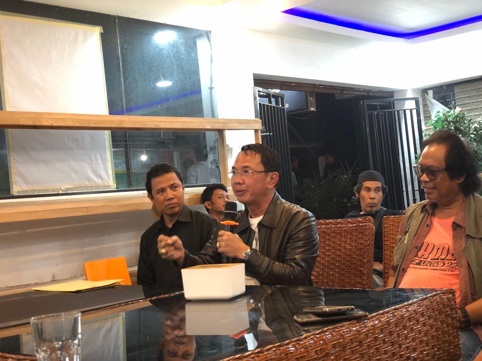 Hadiri Dialog PAPPRI Sulteng, Bupati Sigi Kenakan Jaket Kulit Padanan Sneaker